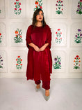Load image into Gallery viewer, Laal Ishq Suit Set