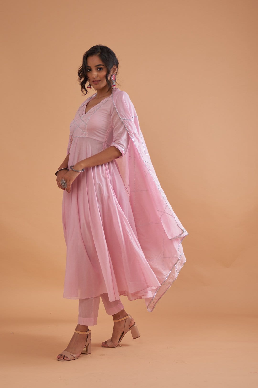 Smriiti Set