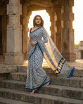 Load image into Gallery viewer, Neelvastra Heritage Saree
