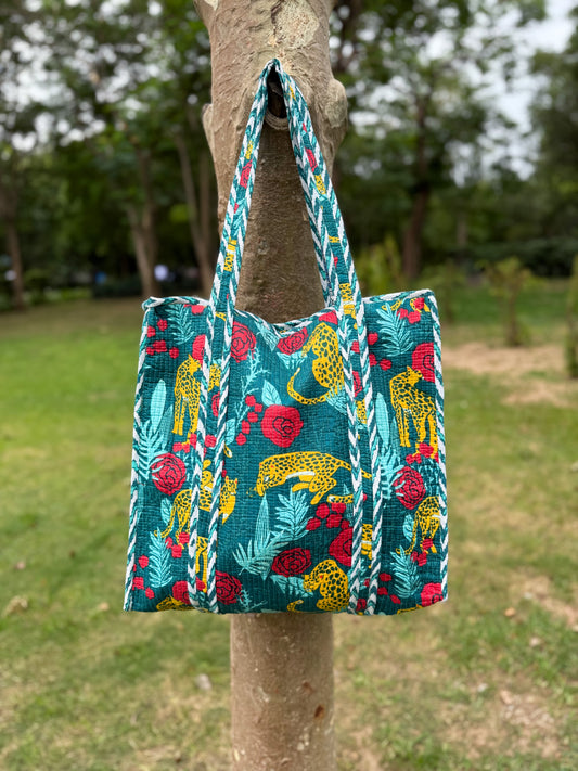 Cheetah Chaap Tote Bag