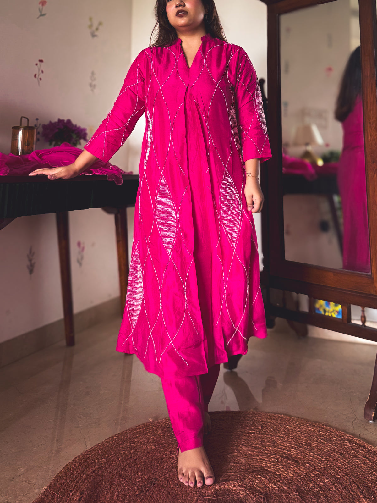 Geet Fuchsia Hand-Embroidered Kurta Set