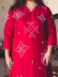 Load image into Gallery viewer, Nisha Ruby Pink Pearl-Embroidered Kurta Set
