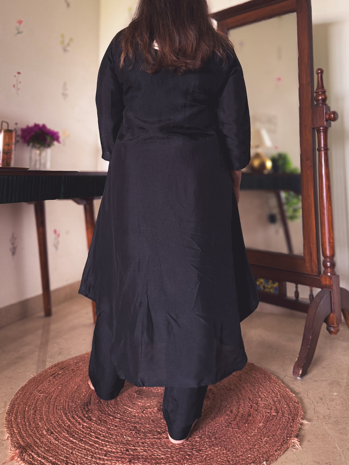 Aisha Black & Gold Sequin Hand-Embroidered Kurta Set