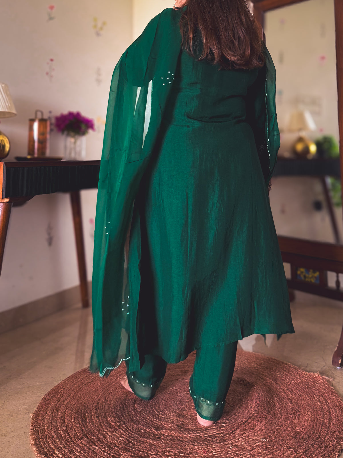 Zaara Emerald Green Hand-Embroidered Kurta Set