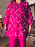 Load image into Gallery viewer, Geet Fuchsia Threadwork Co-ord Set
