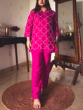 Load image into Gallery viewer, Geet Fuchsia Threadwork Co-ord Set
