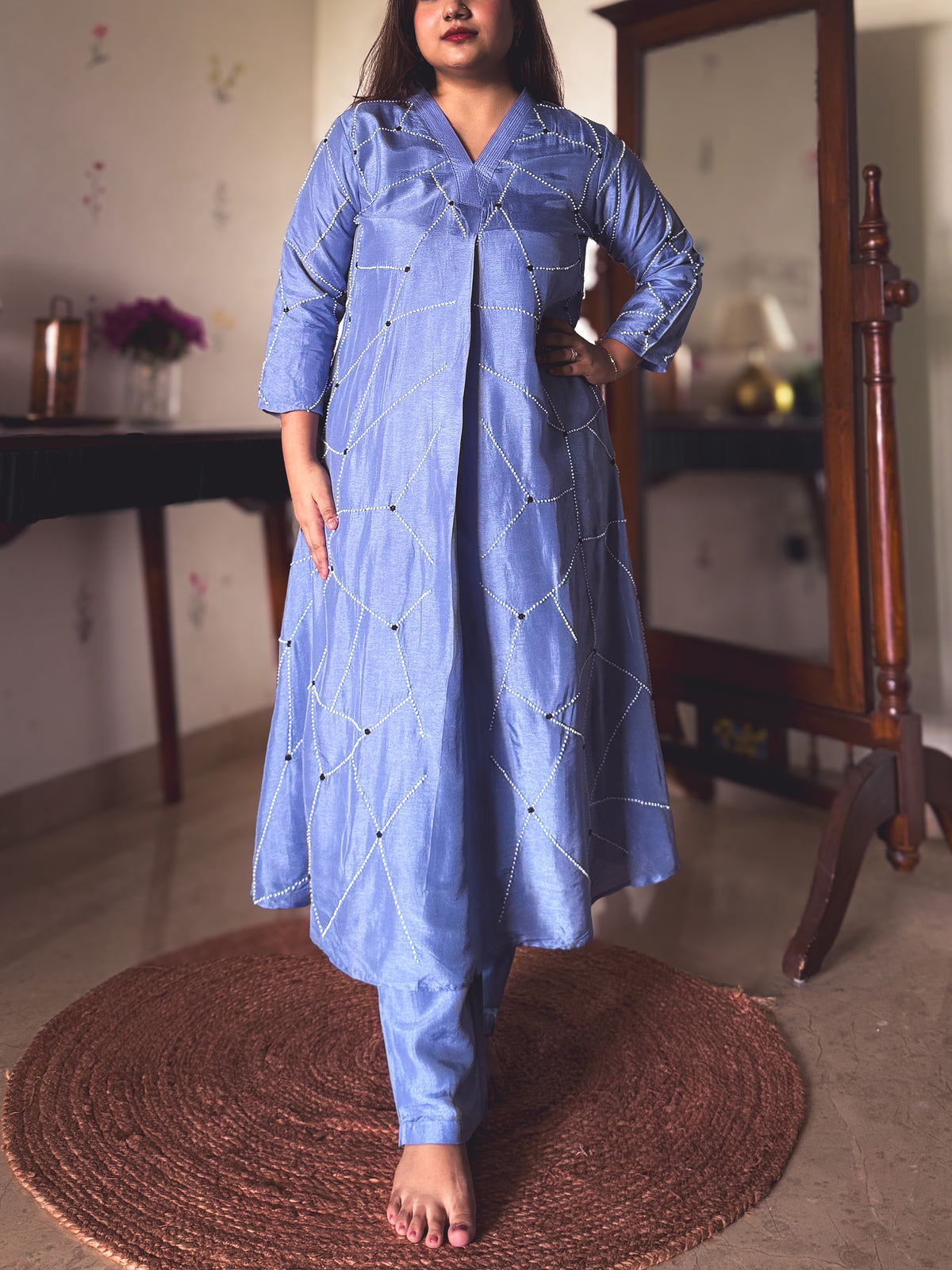 Piku Periwinkle Pearl-Embroidered Kurta Set
