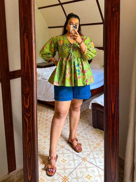 Parrot Top