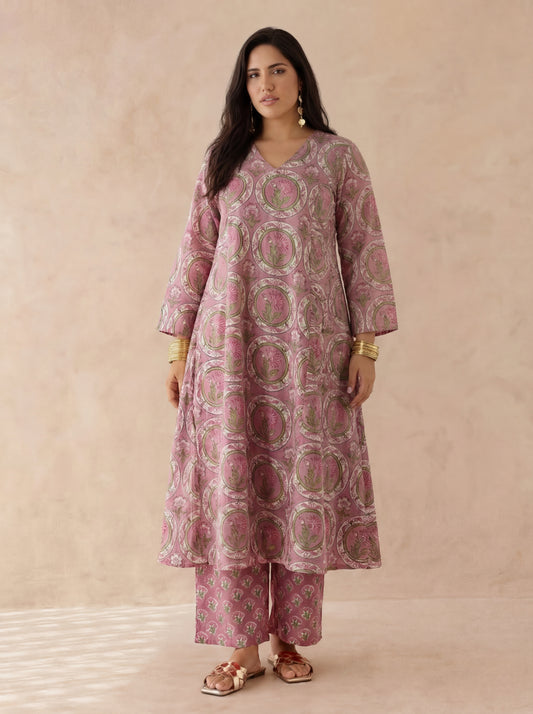 Zard Kurta Set
