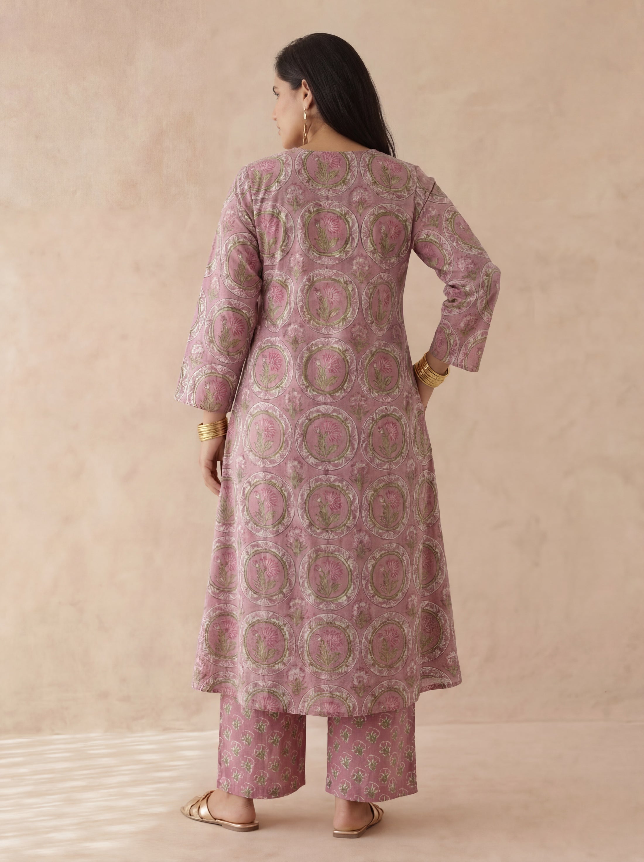 Zard Kurta Set