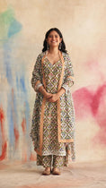 Load image into Gallery viewer, Anushika Set
