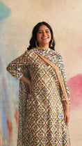 Load image into Gallery viewer, Anushika Set
