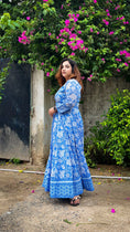 Load image into Gallery viewer, Heer Dress
