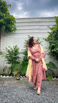 Load image into Gallery viewer, Mumtaz Set
